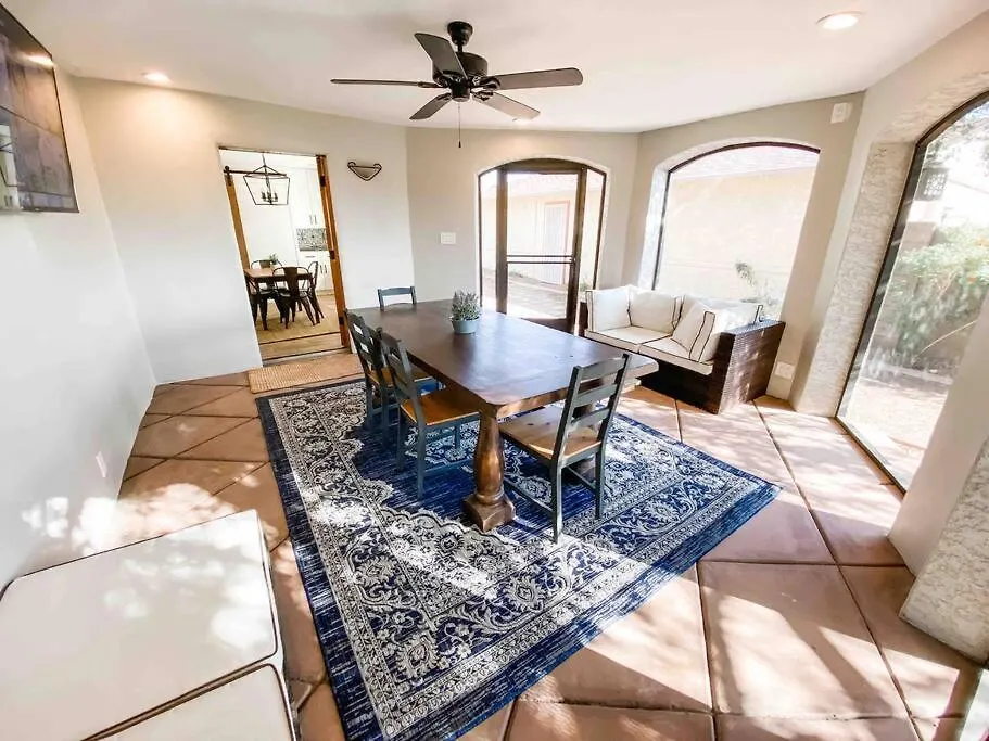 Modern Farmhouse With Guest House Near Park فينيكس 0*,