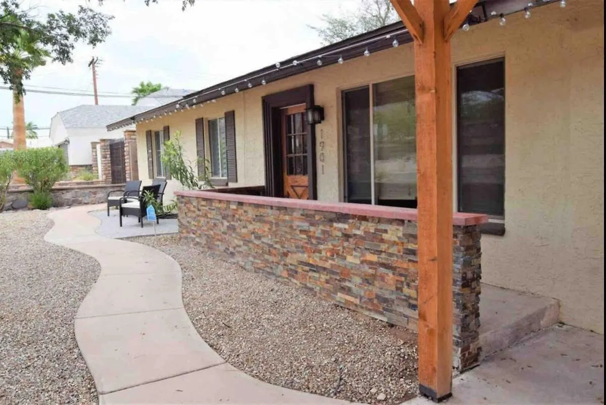 Modern Farmhouse With Guest House Near Park فينيكس 0*,